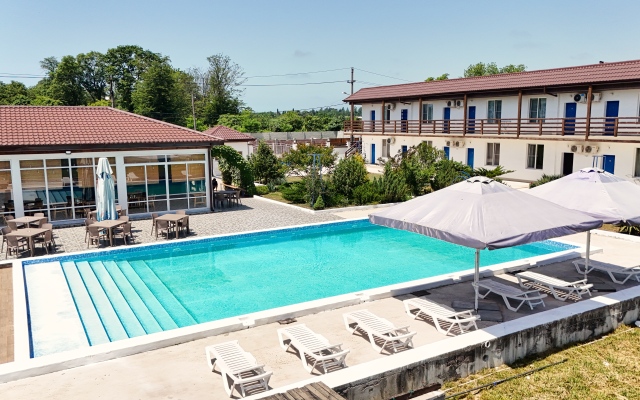 Serebryanyij Plyazh Hotel