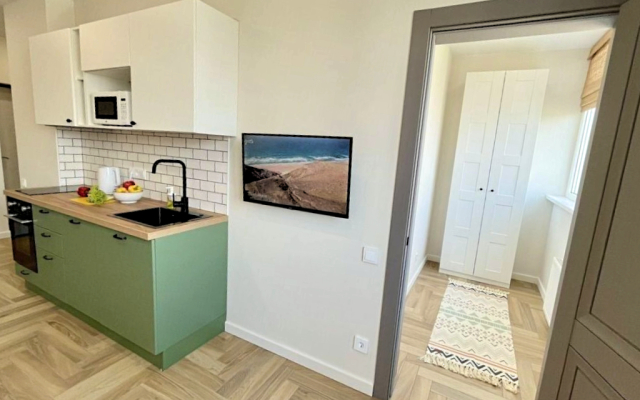 Na Ulitse Akatsiy 34k5 Apartments