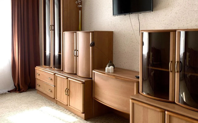 Апартаменты Добрые сутки на ул. Краснолесья 47