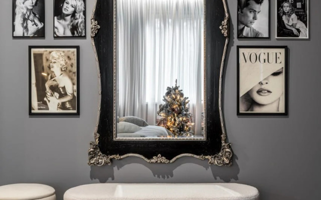 Апартаменты Apart39 с Двумя Спальнями в Самом Центре Голливуд