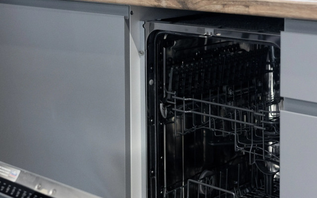 Stilnaya Studiya U Morya Flat