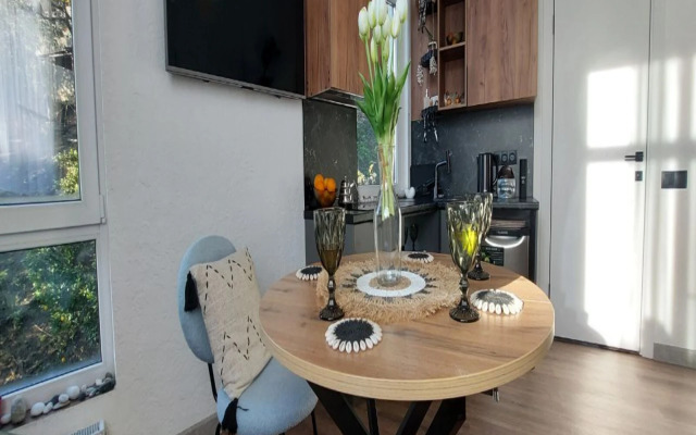 Dzenkhoum Prioritet Flat