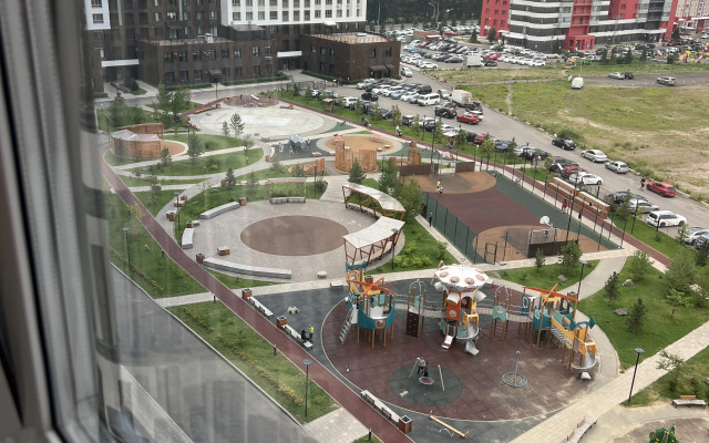 Апартаменты Комфортабельные с Террасой возле Планеты