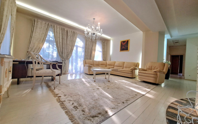 Апартаменты Amelie