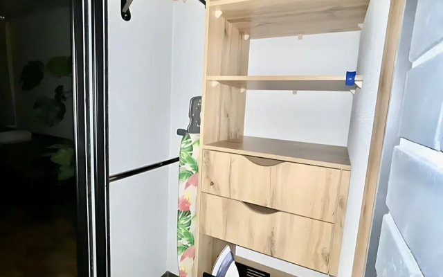 Na Gazovikov 73k3 Flat