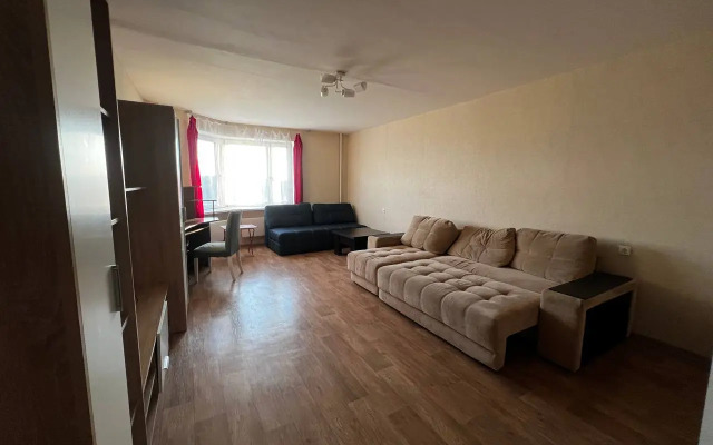 Prostornaya 3-K Na Kvartal Pervomayskom Apartment