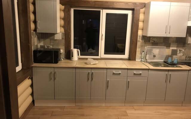 Dom u Lesa Guest House