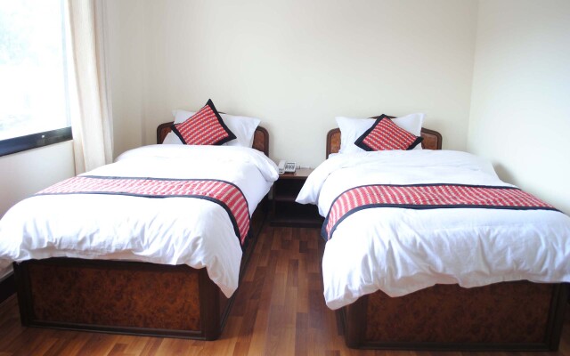 Avalon House Hotel