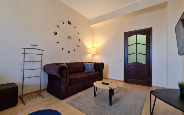 VIP Kvartira na Moskovskoy by Sutki26 3 Apartments