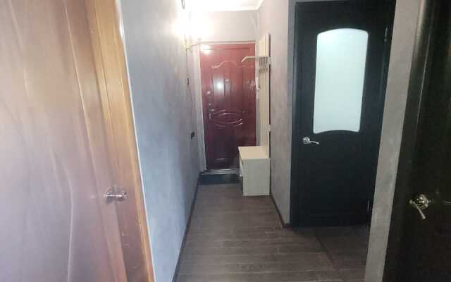 Dvukhkomnatnye Apartamenty V Tsentre Flat