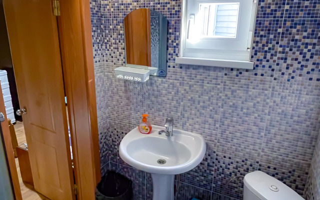 Otdelnye Apartamenty S Kukhney I Parkovkoy Apartment