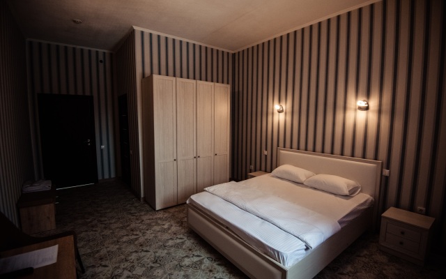 Dyuma Hotel