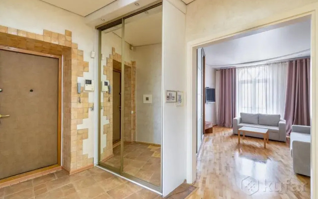 Apartments Bolshaya Shikarnaya Dvushka V Samom Tsentre Minska (gum)