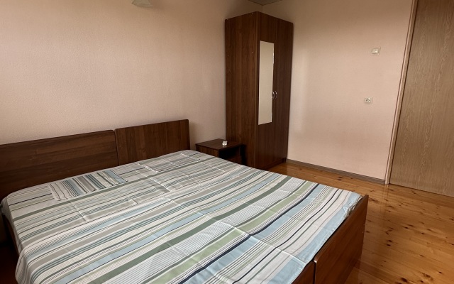 Amra Guest house