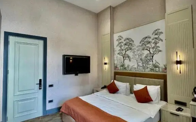 Nizami Central Park Hotel