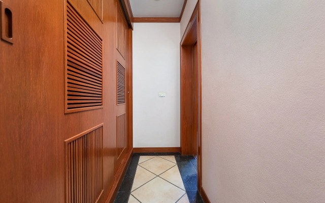 Traditional Thai 2BR in Baan Bua Estate Villa