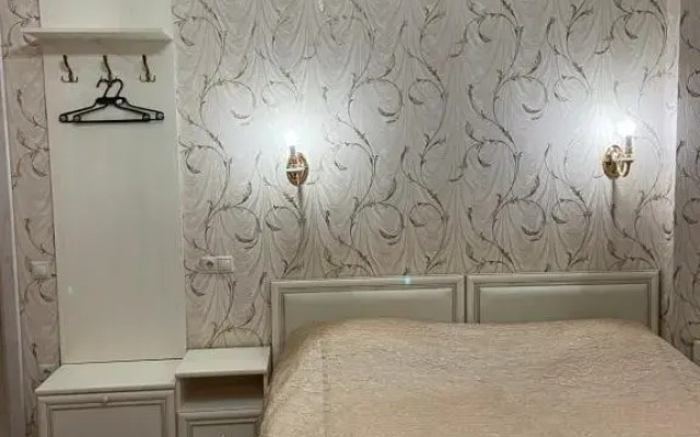 Aleksandr Guest house