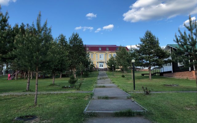 Отель Лежневская Лагуна