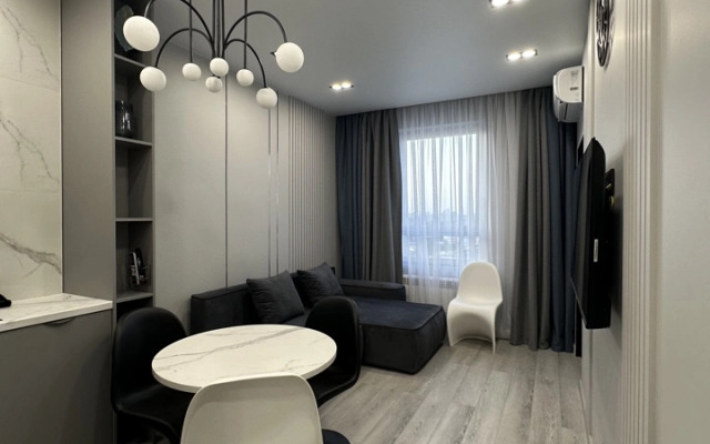 Uyutnaya Kvartira V 100m Ot Metro Spartak Apartments