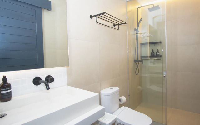 Villa Modern Villa in the Heart of Bukit