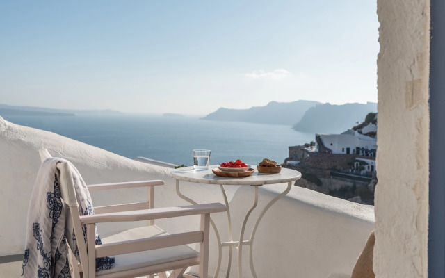 Частный дом White Cellar Cave Houses Oia