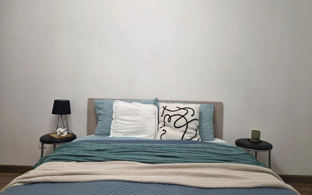Odnokomnatnaya Na Vize Ryadom S Megoy Flat