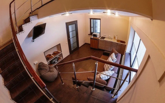 V Orgtrud Private House