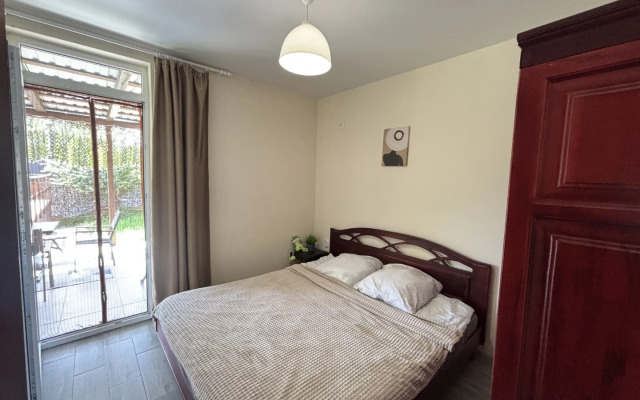 Частный дом Дача Семейная с Бассейном