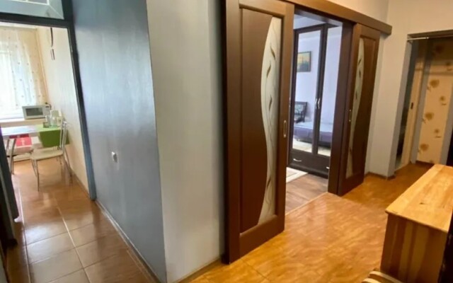 Апартаменты на Зорге 31