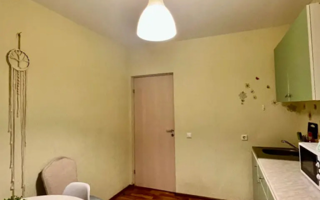 Uyutnaya Nedaleko Ot Tsentra Goroda Flat