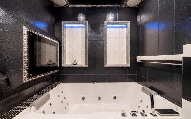 Shikarniye s Dizaynerskim Remontom Apartments