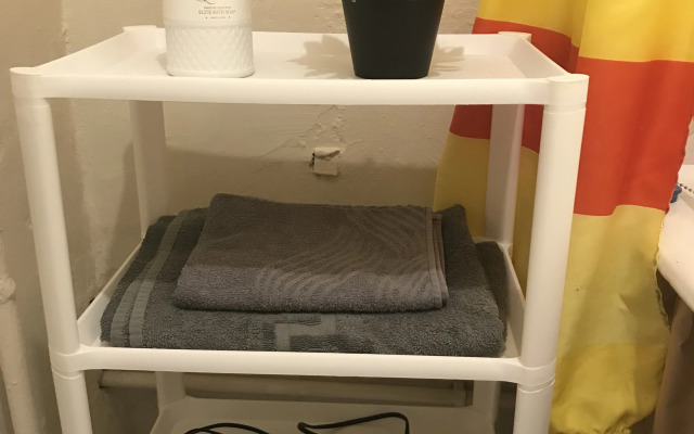 Ekonom 2 Komnatnaya Uyutnaya I Chistaya Flat