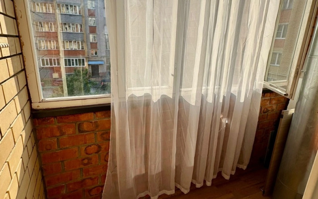 Квартира Большая 1-ка на Строителей 5