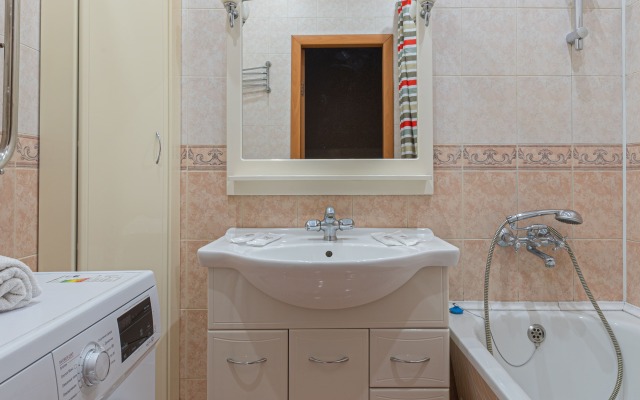 Квартира двухкомнатная Stepanenkov в центре на Маслякова 9