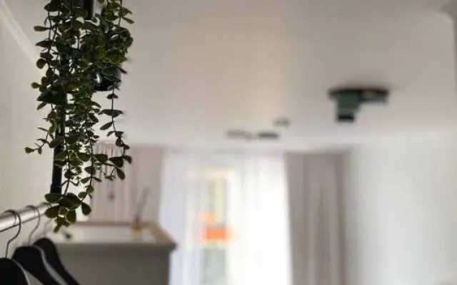 Apartamenty Uluchshennye Trekhmestnye SalutApart 8