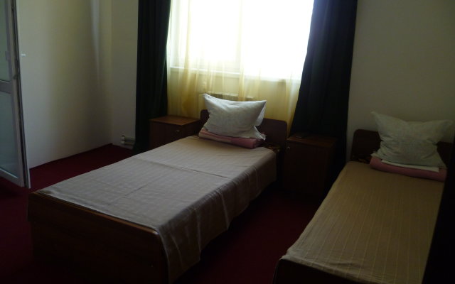 On Belorusskaya Guest House