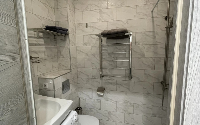Sutki Na Prolet Flat