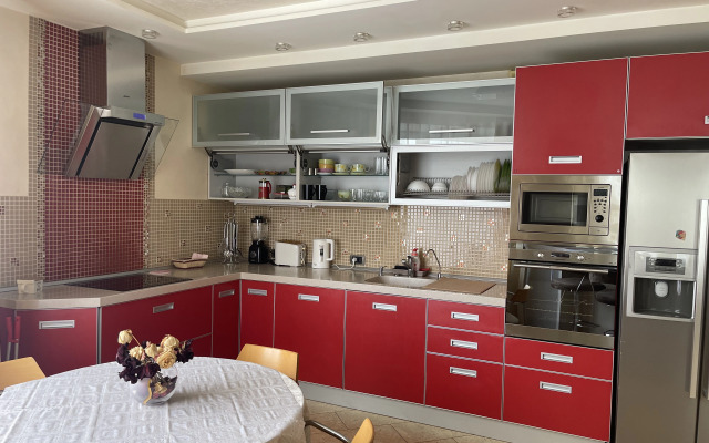 Квартира 3-х комнатная в шаге от центра