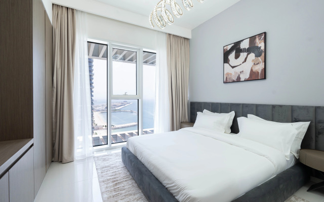 Keyrock Sea & Palm Views Apartments