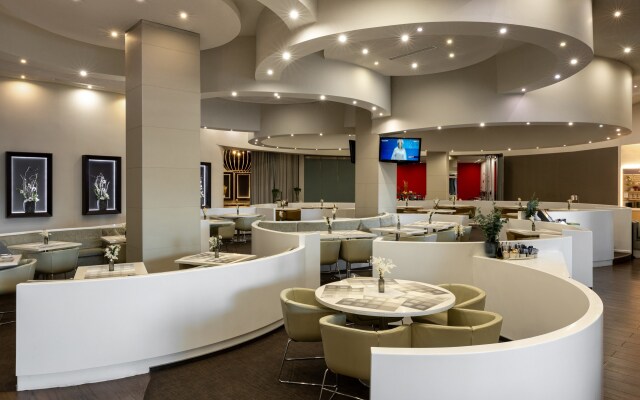 NOVOTEL BISHKEK CITY CENTER (Бишкек) - отзывы, фото и сравнение цен - Tripadviso