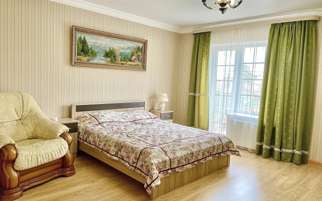 Отель Акварель