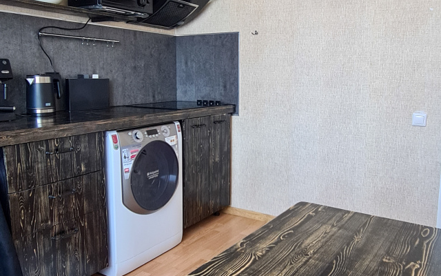 Апартаменты Тундровая 12 трехкомнатная