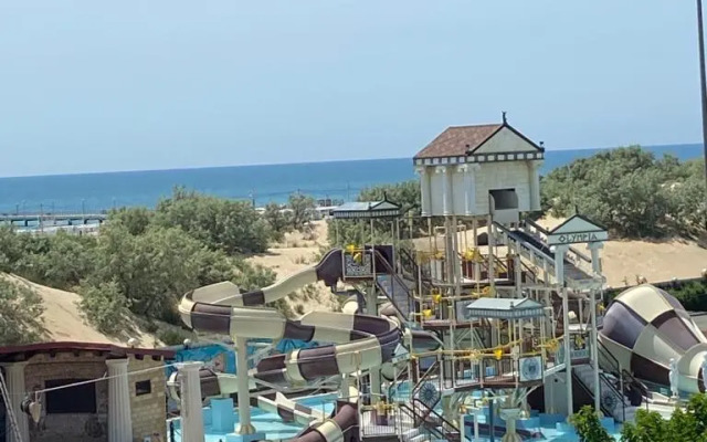 More Resort Hotel