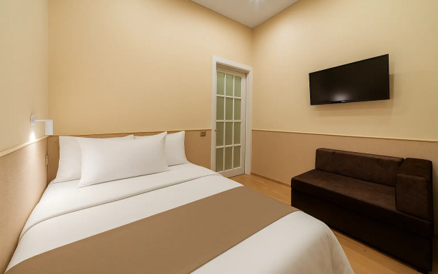 Uyutnaya malyshka ryadom s Olimpiyskim parkom Flat