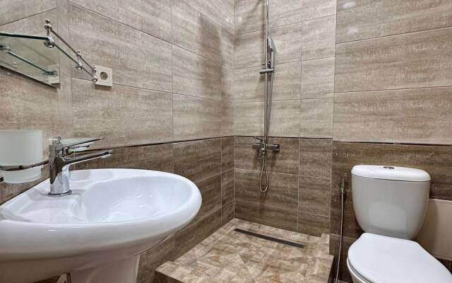 Квартира Современная Студия в Центре Махачкалы 3