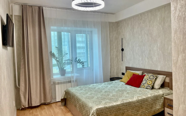 Квартира на Смолина 81