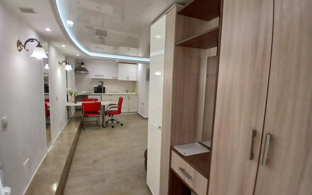 Квартира Студия С Кухней В Частном Дворе