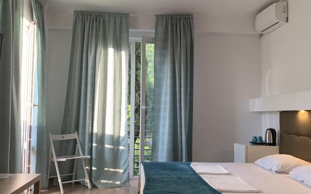 Travel Mini-hotel