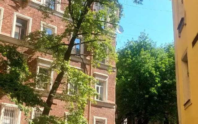 Na Nevskom 84-86 Apartaments (2)