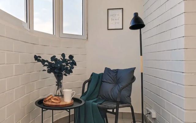 Квартира Студия с уютной лоджией